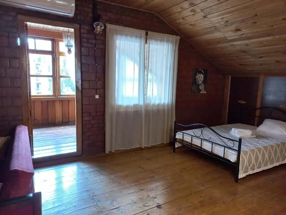 Apartamento Crosswindow Tiflis